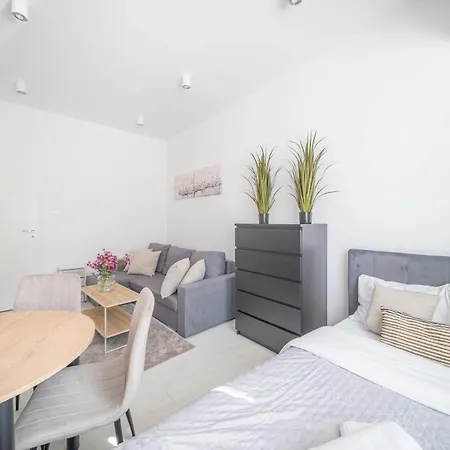 Apartman Grzybowska Center *